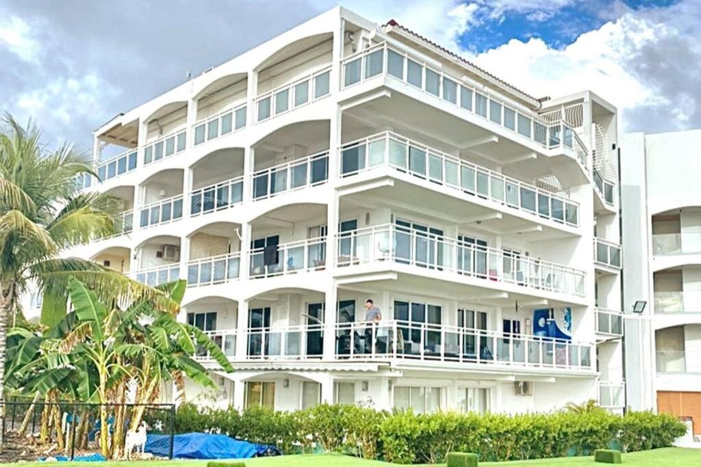 Maho Beach House - Luxe 1-Bedroom - Ocean View Екстер'єр фото